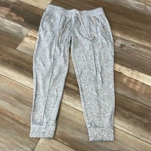 Old Navy Capri Joggers